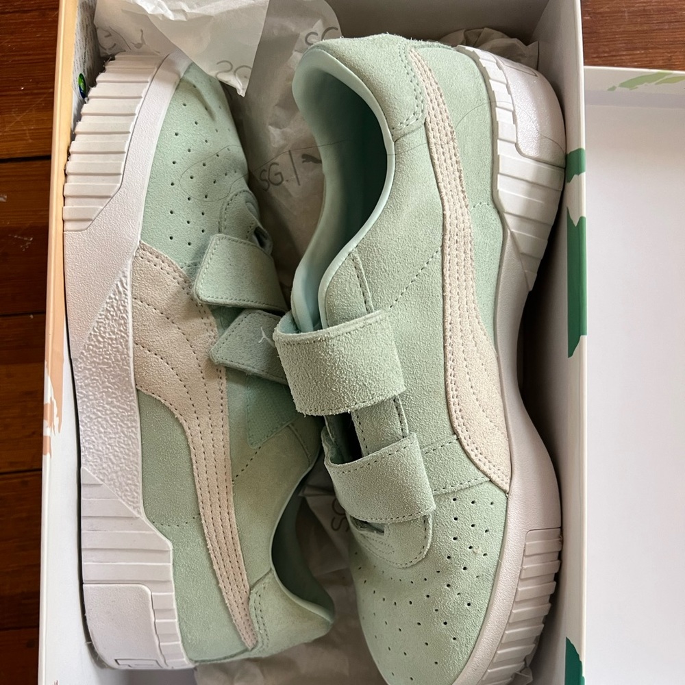 Women’s Puma size 9.5 worn once
